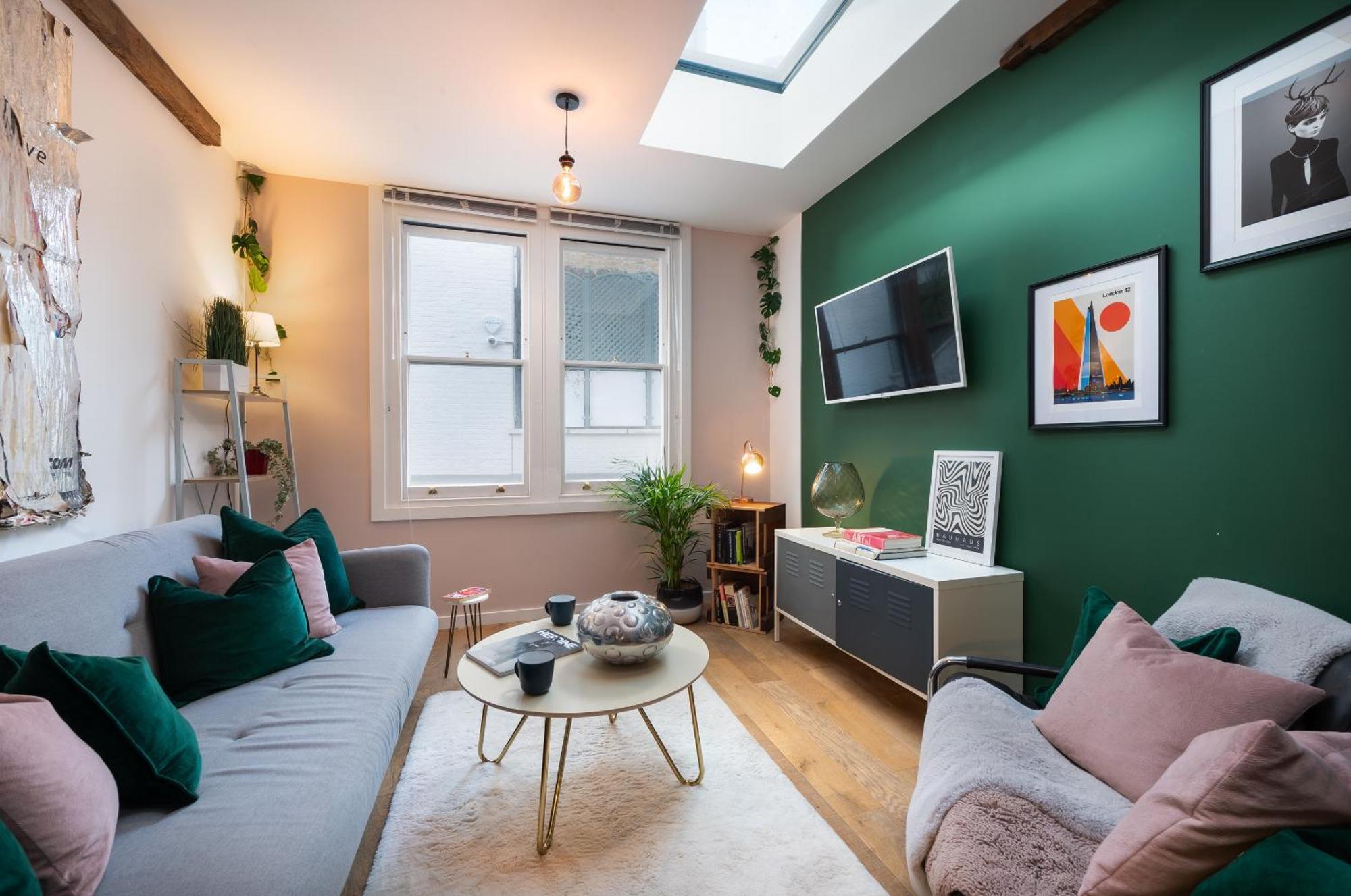 1Br Stylish Flat By Hostarahomes, Near Liverpool Street, Prime London Location, Sleeps Up To 4 Londres Exterior foto